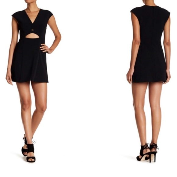 HALSTON HERITAGE Black Dress Cutout Capped Sleeves Mini size‎ 12 Wedding Party - Picture 1 of 10